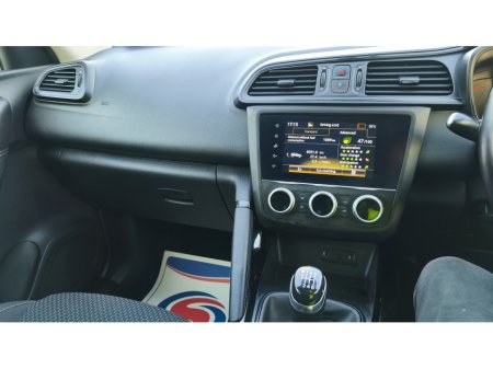 2019 Renault Kadjar - thumbnail 17