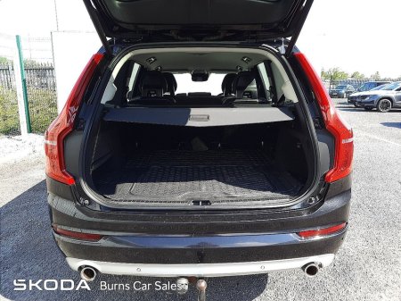 2016 Volvo XC90 D4 FWD Momentum GT 5DR Auto €28,900 thumbnail