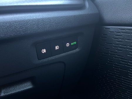 2023 Skoda Octavia - thumbnail 16