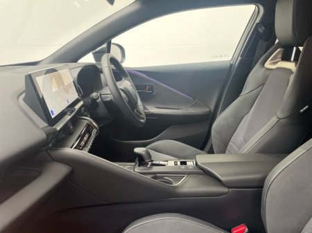 2025 Toyota C-HR - photo 6