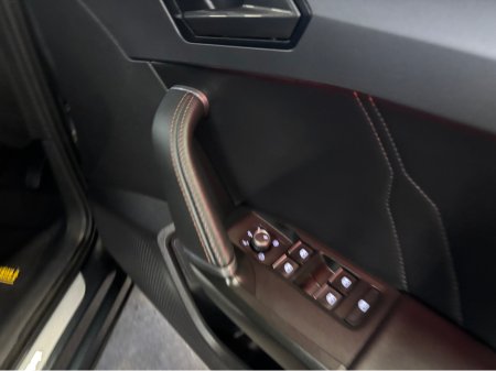 2023 Cupra Formentor - thumbnail 19