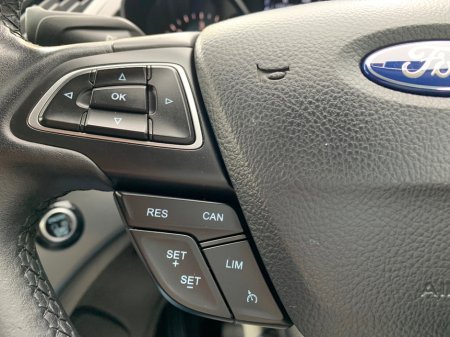 2018 Ford Kuga - thumbnail 23