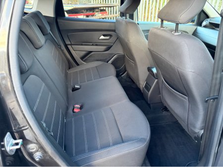 2023 Dacia Duster JOURNEY BLUE DCI 115 4X 4X2 NBI 5 €19,950 thumbnail