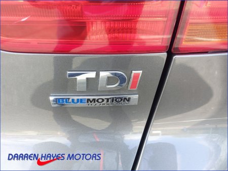 2012 Volkswagen Tiguan - thumbnail 25