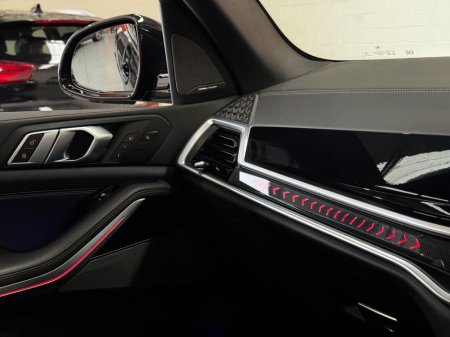 2023 BMW X5 XDRIVE50E M SPORT thumbnail