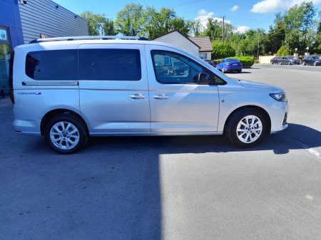 2025 Ford Tourneo Connect Wheelchair Accessible