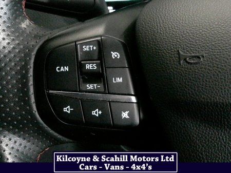 2021 Ford Focus ST-LINE TDCI thumbnail