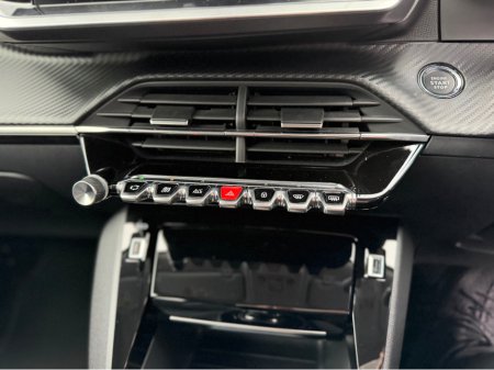 2021 Peugeot 2008 ALLURE - 1.2 PETROL - AUTO - 12M WARRANTY - CAR: 1789 €22,950 thumbnail