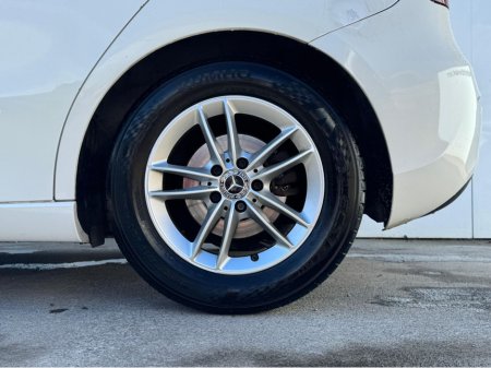 2019 Mercedes-Benz A Class - thumbnail 11