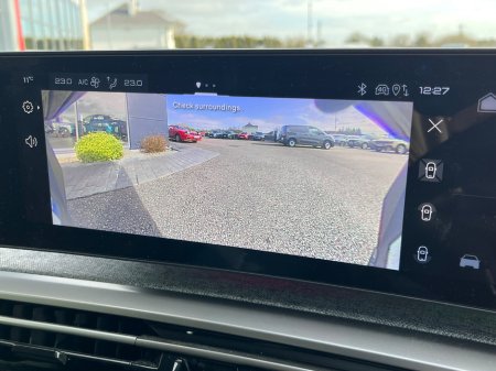 2025 Peugeot 5008 - thumbnail 16