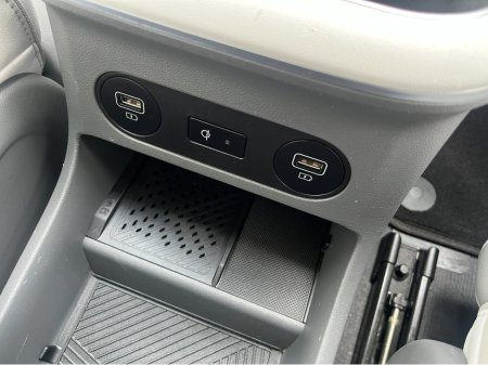 2022 Hyundai Ioniq 5 PREMIUM PLUS 73KWH EV //MASSIVE SPEC//BOSE SOUND SYSTEM//PANORAMIC GLASS ROOF//FULL LEATHER ELECTRIC HEATED/COOLED SEATS// €24,950 thumbnail