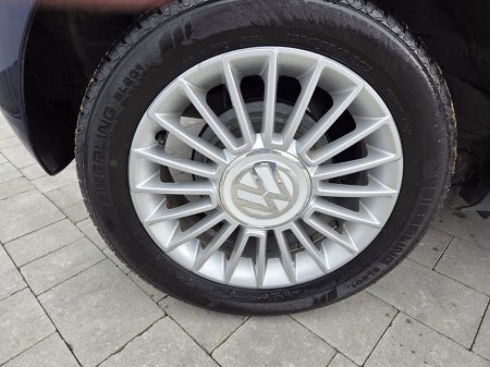 2015 Volkswagen up! - thumbnail 20