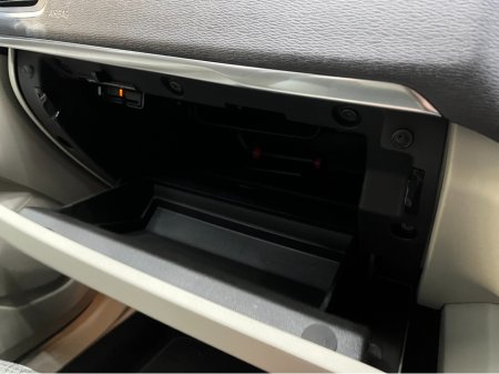 2018 Volvo V40 - thumbnail 15