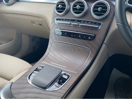 2020 Mercedes-Benz GLC Class - thumbnail 10