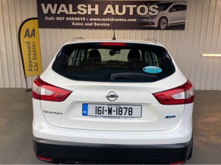 2016 Nissan Qashqai 1.5 SV MY16 SP+NC E6 4 4DR €10,450 thumbnail