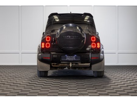 2023 Land Rover Defender - thumbnail 5