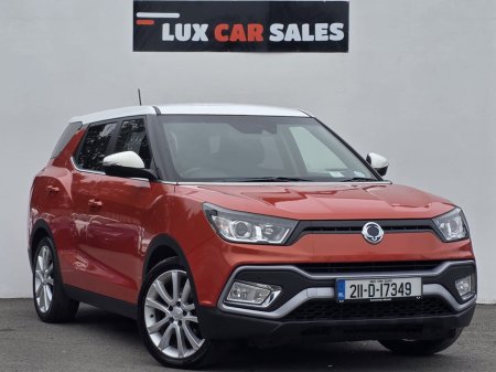 2021 Ssangyong Tivoli - thumbnail 1