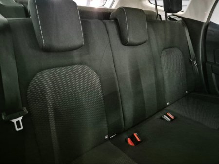 2019 Dacia Duster - thumbnail 11