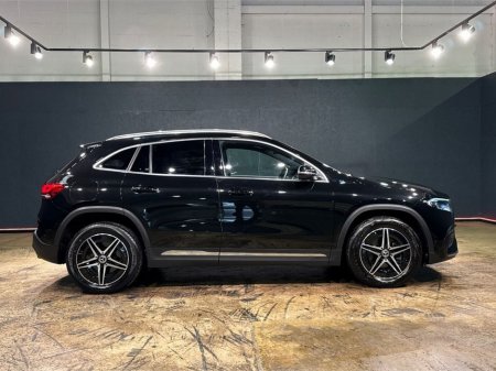 2022 Mercedes-Benz EQA EQA 250 AMG LINE - HEATED SEATS - REVERSE CAMERA - AMBIENT LIGHTING - ELECTRIC TAILGATE €28,950