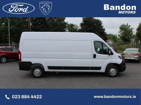 2024 Peugeot Boxer No mileage put on the van. L3H2 2.2Ltr 140bhp HDI €29,950