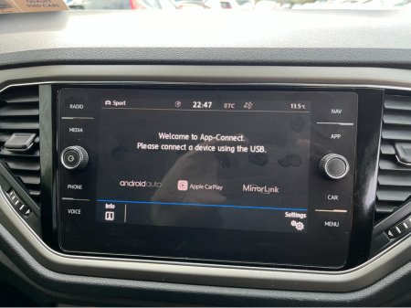 2020 Volkswagen T-Roc STYLE AUTOMATIC 2.0 DIESEL //KEYLESS ENTRY//ADAPTIVE CRUISE CONTROL//REVERSE CAMERA// €23,950 thumbnail