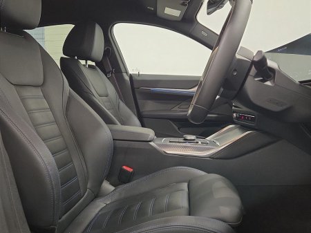 2025 BMW i4 - thumbnail 12