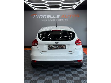 2016 Ford Focus 1.0 ECOBOOST ZETEC 100PS 5DR T €9,950 thumbnail