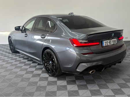 2021 BMW 3 Series - thumbnail 4