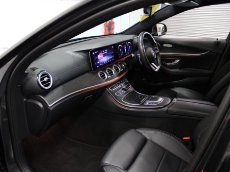 2021 Mercedes-Benz E Class - thumbnail 36