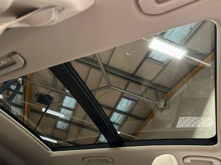 2026 Mercedes-Benz GLE Class GLE400 e 4Matic AMG Exterior Line Sport Edition PHEV €114,395 thumbnail