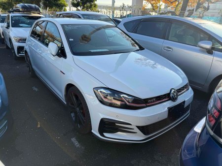 2018 Volkswagen Golf GTI AUTOMATIC 2.0 PETROL //REVERSE CAMERA//KEYLESS ENTRY//ADAPTIVE CRUISE CONTROL//