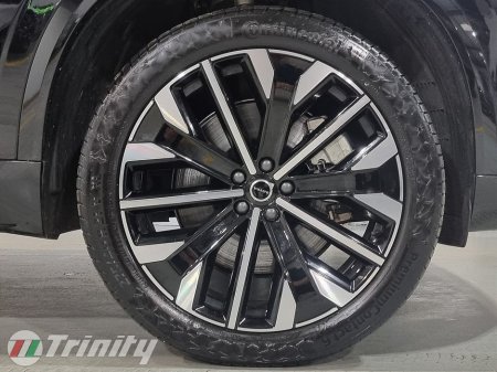 2025 Volvo XC90 * PLUS DARK * T8 2.0 PHEV * AWD * AUTOMATIC * STUNNING SUV * TRINITY VOLKSWAGEN * €81,950 thumbnail