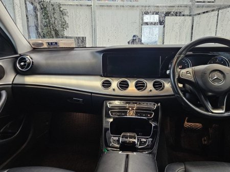 2017 Mercedes-Benz E Class - thumbnail 17