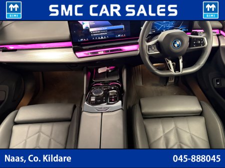 2025 BMW 5 Series - thumbnail 15