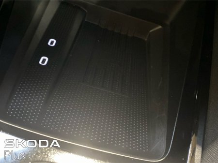 2025 Skoda Octavia Selection 1.5TSI 115bhp DSG mHEV €33,950 thumbnail