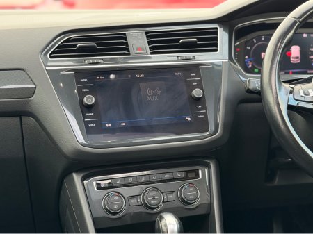 2020 Volkswagen Tiguan R-LINE BLACK EDT - 1.5 PETROL - AUTO - 12M WARRANTY - CAR: 1744 €34,950 thumbnail