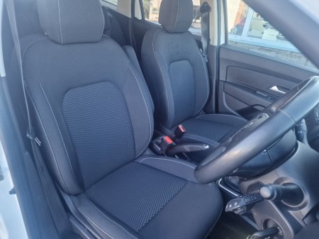 2020 Dacia Duster - thumbnail 19