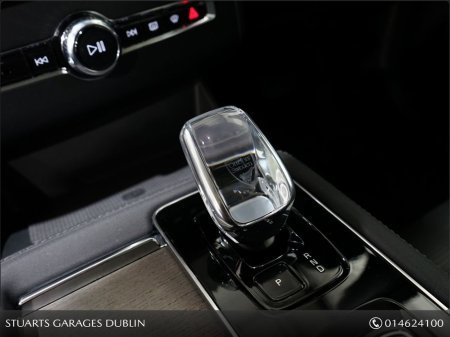 2025 Volvo XC90 - thumbnail 21