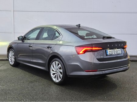 2023 Skoda Octavia STYLE 1.0 TSI 110HP 5DR *DEPOSIT TAKEN* €26,950 thumbnail