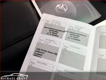 2022 Toyota Hilux AUTOMATIC 2.8D IRISH CAR ONLY 58KM SR5 DOUBLE CAB N1 COMMERCIAL VAT €36,585 thumbnail