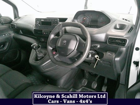 2022 Peugeot Partner - thumbnail 18