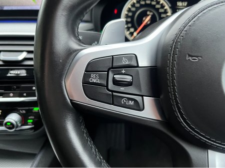 2018 BMW 5 Series 530e M-SPORT PETROL PLUG IN HYBRID 2.0 //HIGH SPEC//REVERSE CAMERA//HEAD UP DISPLAY//LASERLIGHTS// €23,950 thumbnail