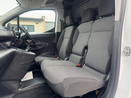 2022 Opel Combo - thumbnail 19