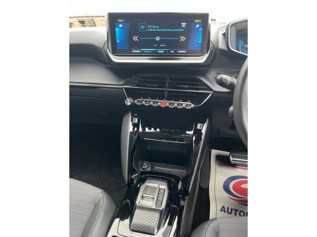 2023 Peugeot 208 - thumbnail 11