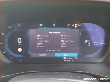 2025 Volvo EX40 82 kWh Extended Range Electric Ultra €49,900 thumbnail