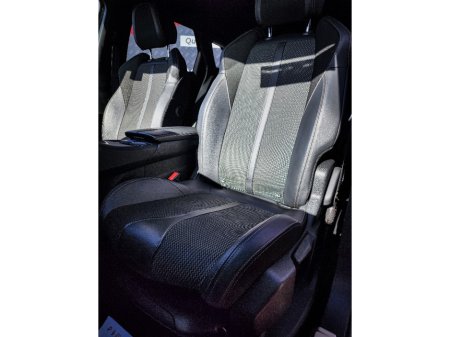 2023 Peugeot 3008 - thumbnail 25