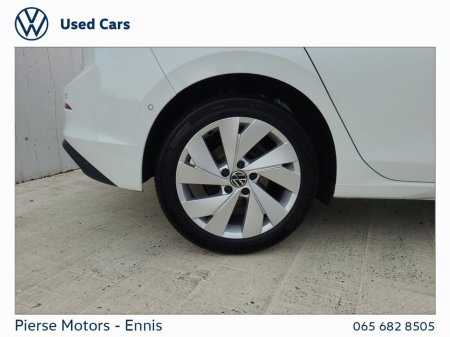 2025 Volkswagen Golf - photo 6