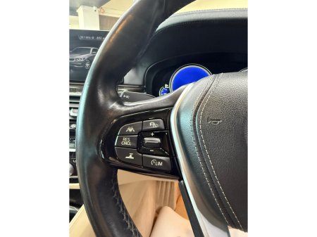 2017 BMW 5 Series - thumbnail 8