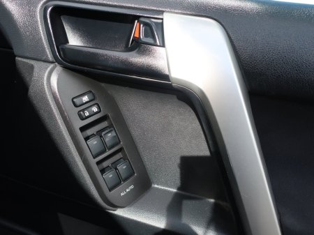 2022 Toyota Landcruiser - thumbnail 8