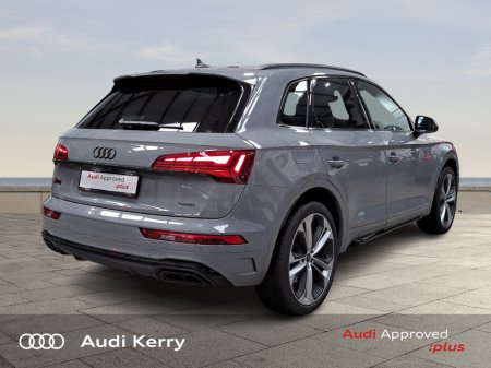 2023 Audi Q5 50TFSI E QUATTRO S-LINE AUTOMATIC €55,900 thumbnail